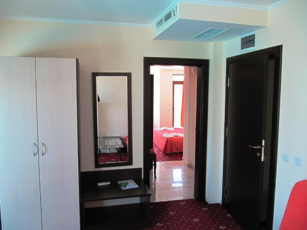 Maverick Hotel Slantschew brjag Zimmer foto