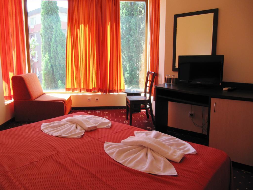 Maverick Hotel Slantschew brjag Zimmer foto